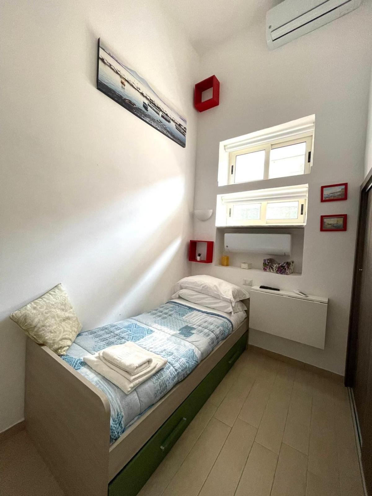 Ginevra'S Apartment Νάπολη Εξωτερικό φωτογραφία