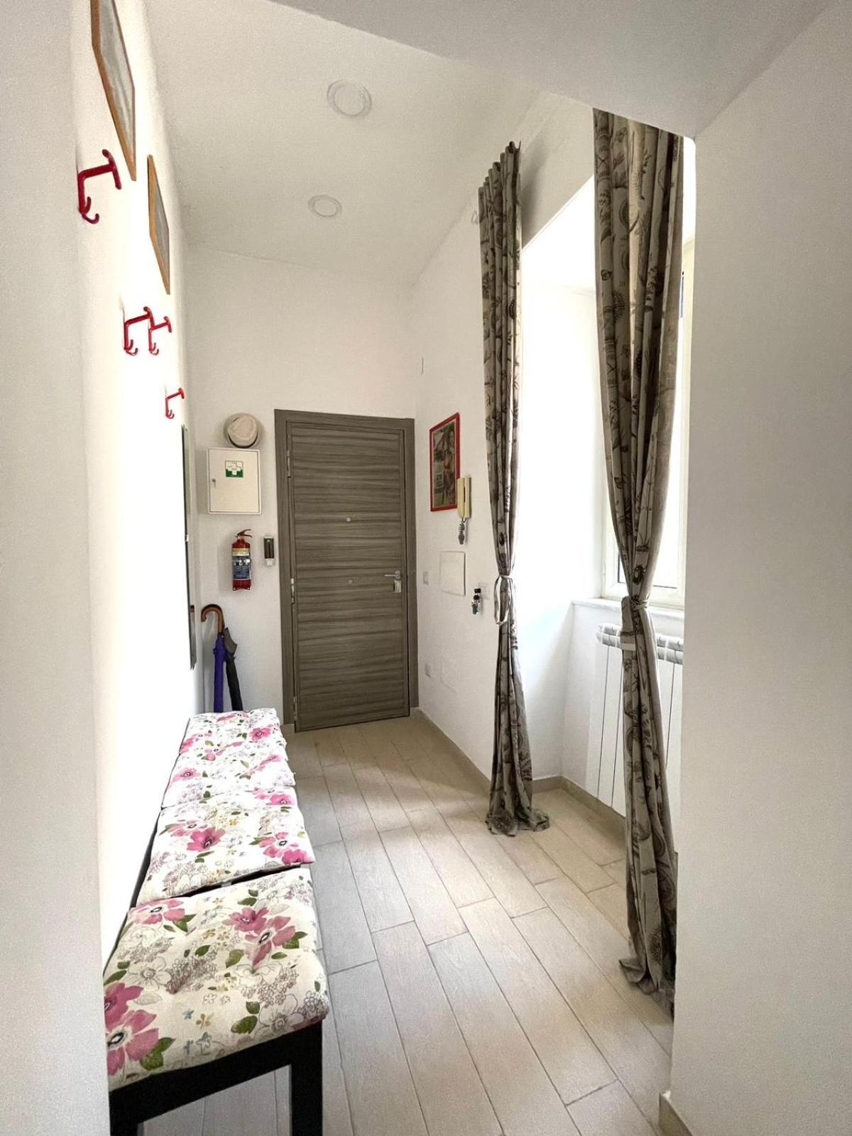 Ginevra'S Apartment Νάπολη Εξωτερικό φωτογραφία